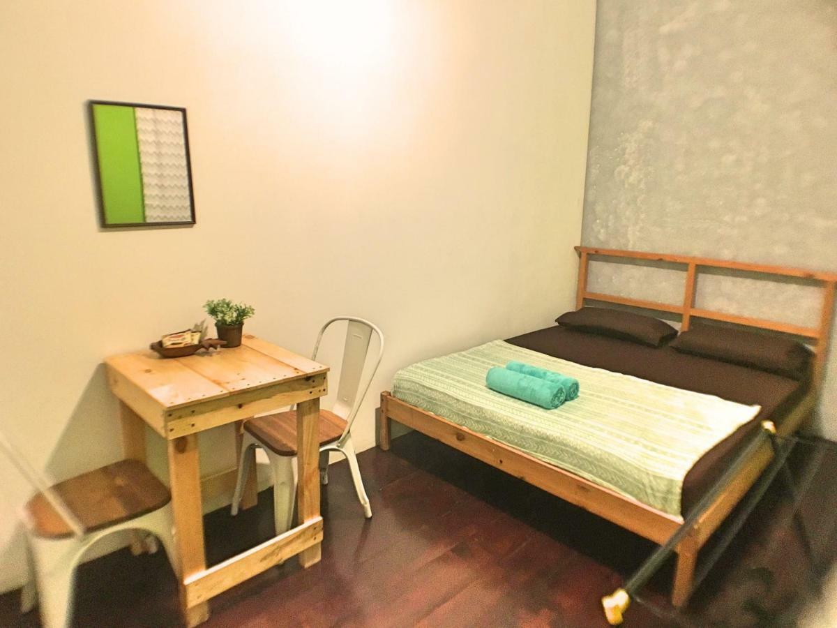 Lavender Green Home Malacca Bagian luar foto