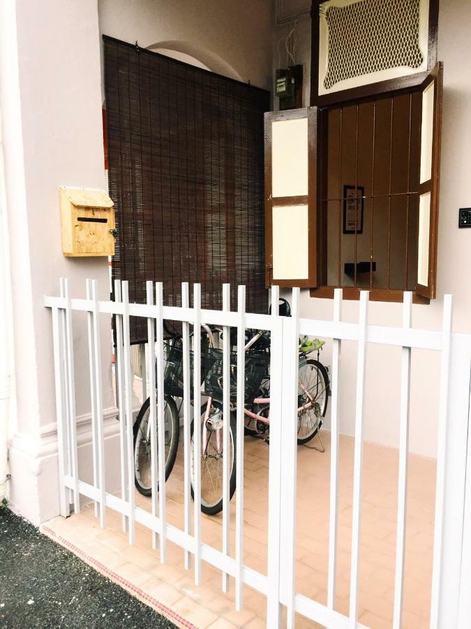 Lavender Green Home Malacca Bagian luar foto